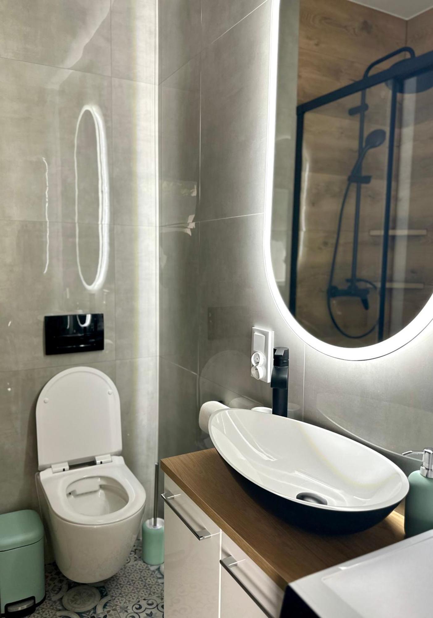 O4 Apartment *